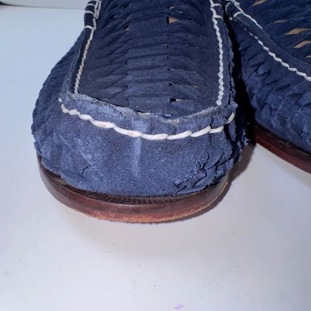 Florsheim loafers feature